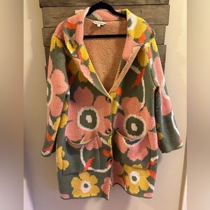 Davi and Dani Flower cardigan. Size L.